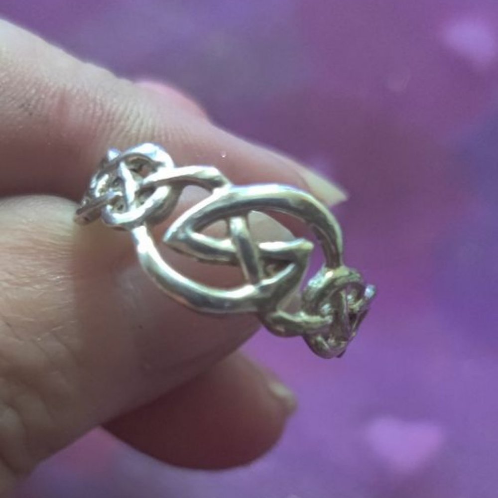 925  STERLING SILVER CELTIC DESIGN RING